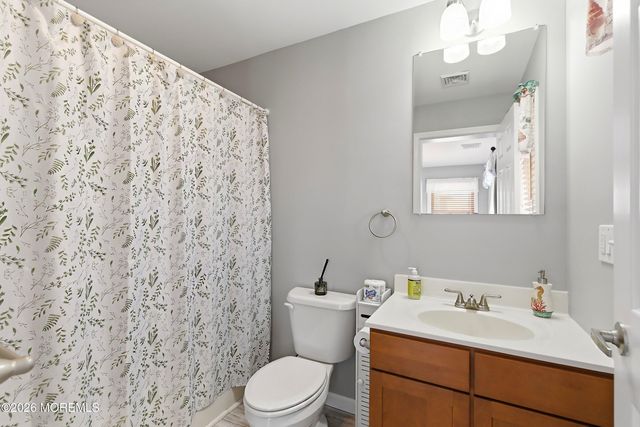 334 E Bayview Avenue, Ocean Gate, NJ 08740