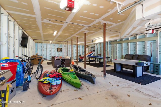334 E Bayview Avenue, Ocean Gate, NJ 08740