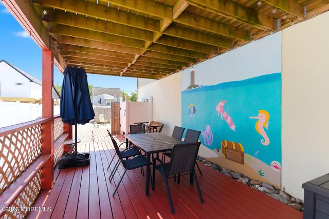 334 E Bayview Avenue, Ocean Gate, NJ 08740