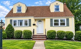 13 White Oak Dr, Lodi Boro, NJ 07644