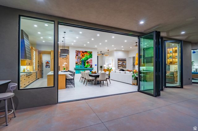 5657 W SCATTERED STARS WAY, Hurricane, UT 84737