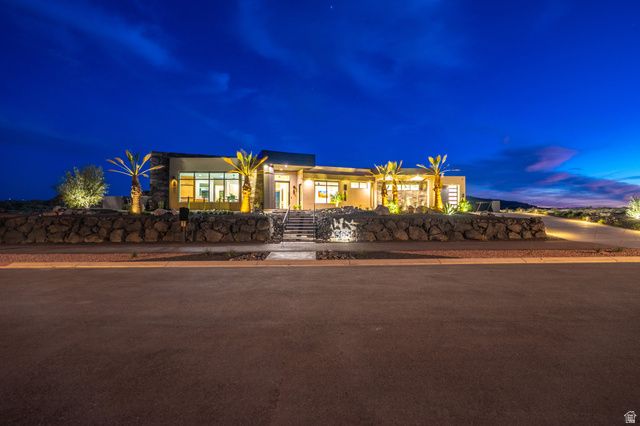 5657 W SCATTERED STARS WAY, Hurricane, UT 84737