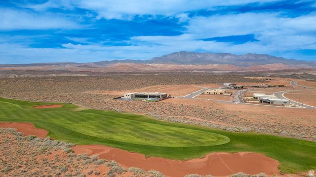 5657 W SCATTERED STARS WAY, Hurricane, UT 84737