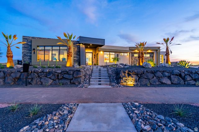 5657 W SCATTERED STARS WAY, Hurricane, UT 84737
