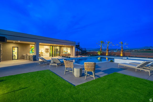 5657 W SCATTERED STARS WAY, Hurricane, UT 84737