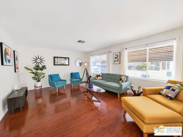 10 Via Valverde, Cathedral City, CA 92234