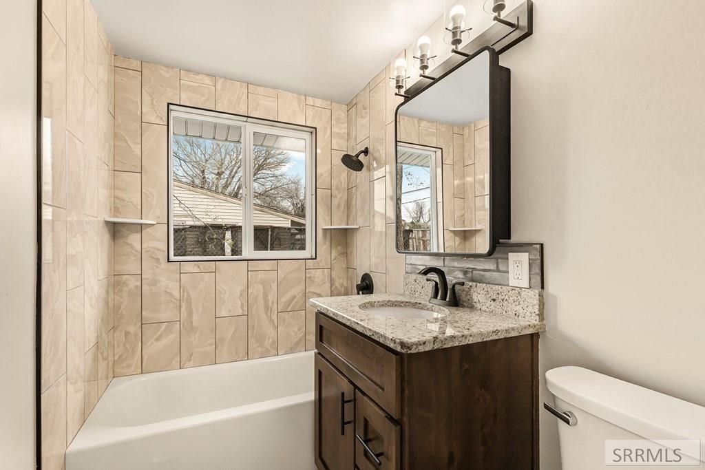 Image 10 of property listing at 1139 Garfield Street, Idaho Falls, ID 83401