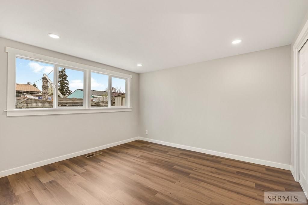 Image 15 of property listing at 1139 Garfield Street, Idaho Falls, ID 83401