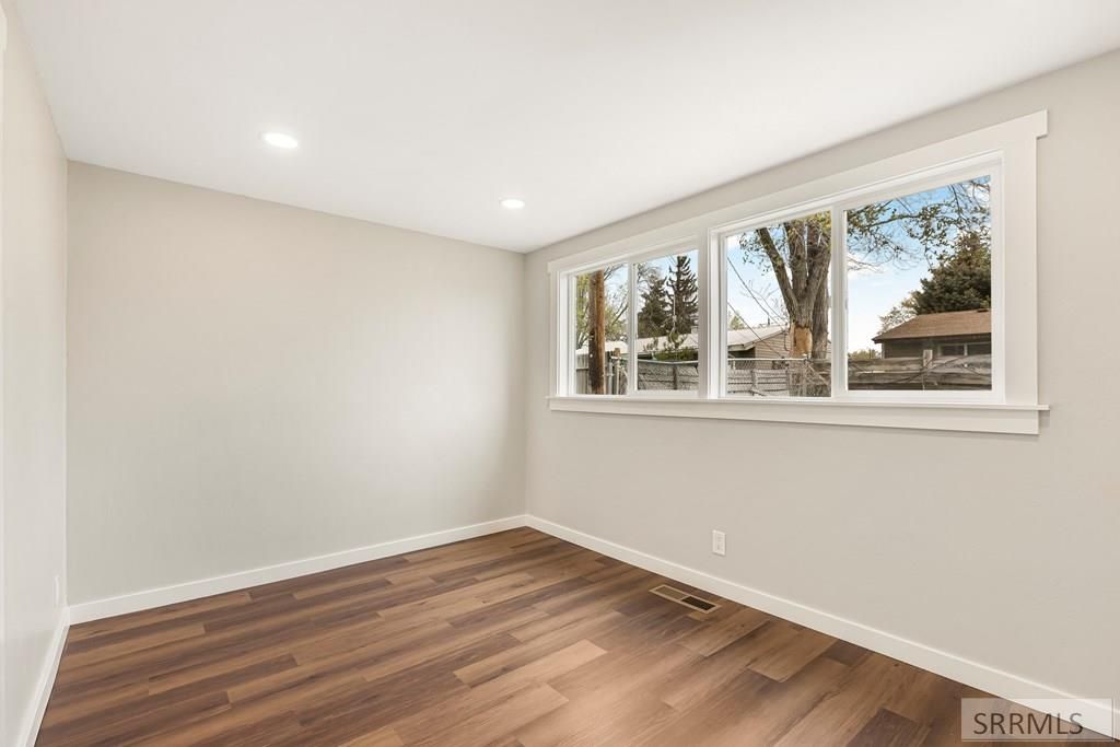 Image 18 of property listing at 1139 Garfield Street, Idaho Falls, ID 83401