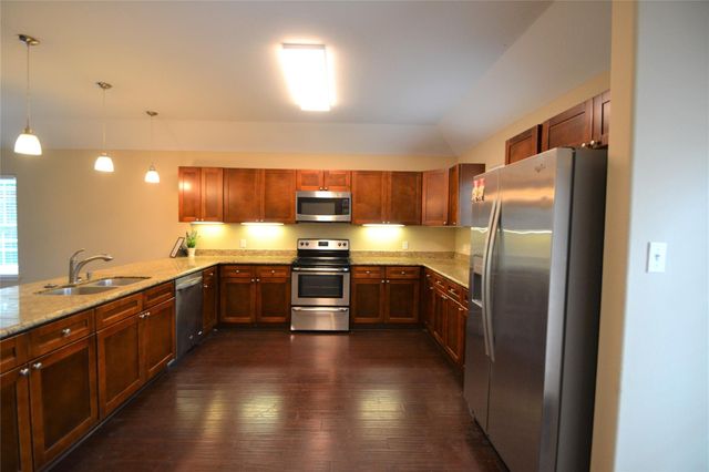 278 Debbie Lane, San Leon, TX 77539