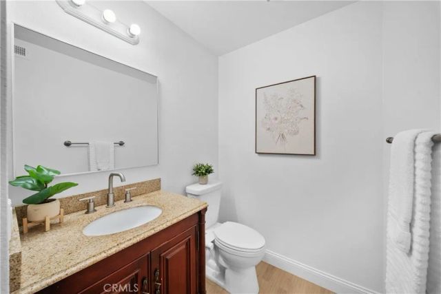 26316 W Grove Circle 70, Lake Forest, CA 92630