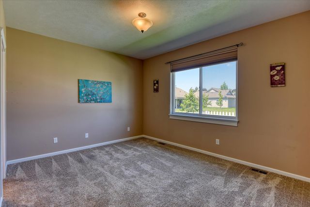 14405 E 5TH Ln, Spokane Valley, WA 99216