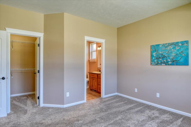 14405 E 5TH Ln, Spokane Valley, WA 99216