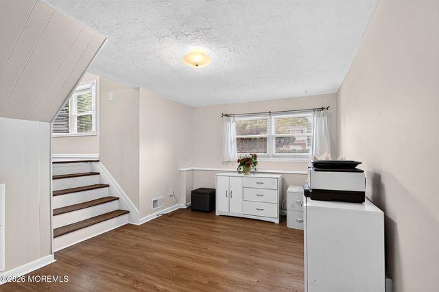 54 Stevens Avenue, Old Bridge, NJ 08857