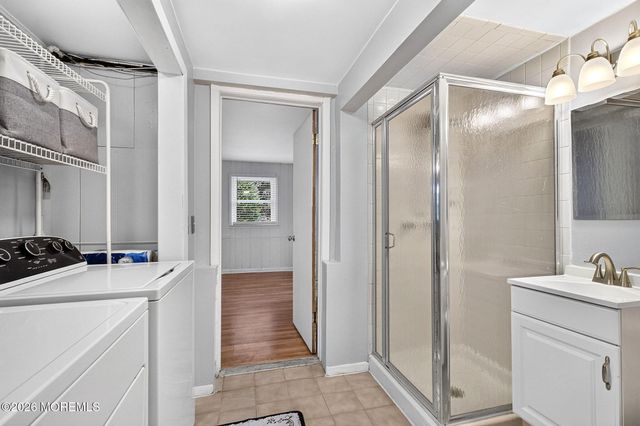 54 Stevens Avenue, Old Bridge, NJ 08857