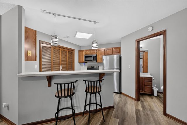 202 PARK DEVILLE PL, Columbia, MO 65203