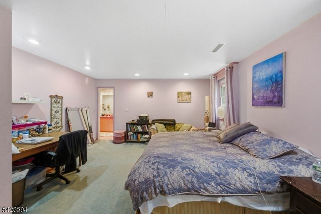 14 Hepworth Pl, West Orange Twp., NJ 07052