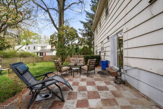 14 Hepworth Pl, West Orange Twp., NJ 07052