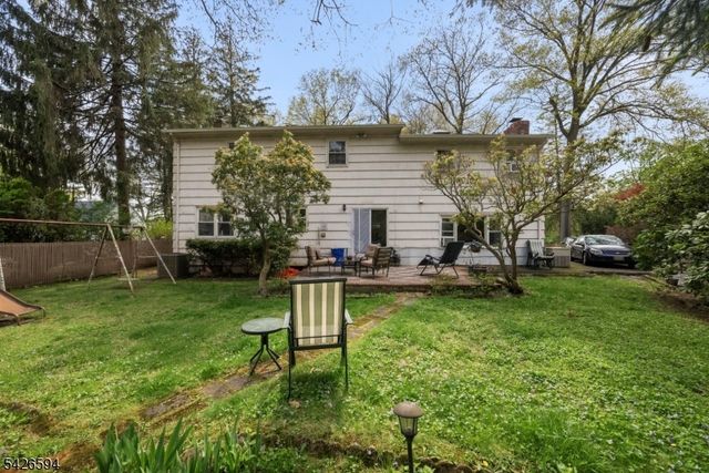 14 Hepworth Pl, West Orange Twp., NJ 07052