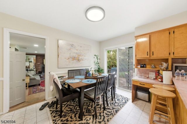 14 Hepworth Pl, West Orange Twp., NJ 07052