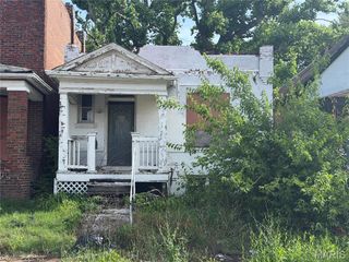 4265 E Farlin Avenue, St Louis, MO 63115