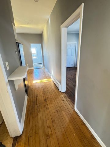 511 N TAYLOR Avenue, Oak Park, IL 60302