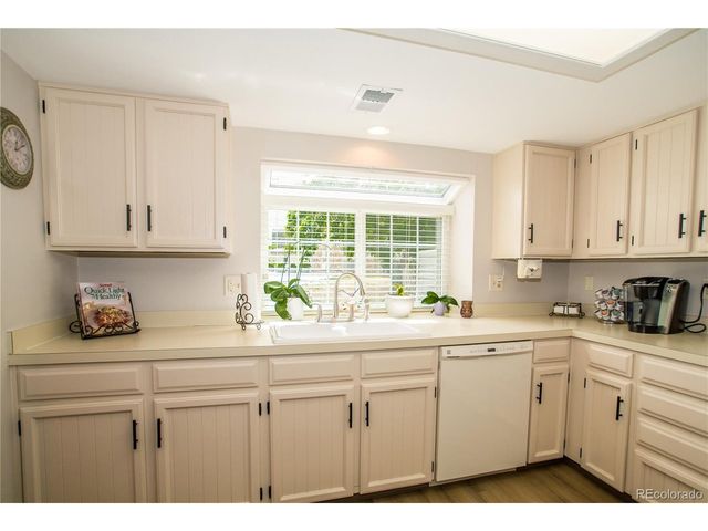 12420 E Pacific Cir A, Aurora, CO 80014
