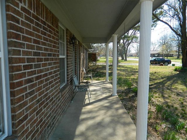 806 Cedar Lane, Prairie Grove, AR 72753