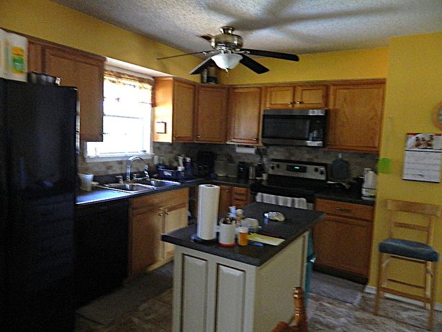 806 Cedar Lane, Prairie Grove, AR 72753