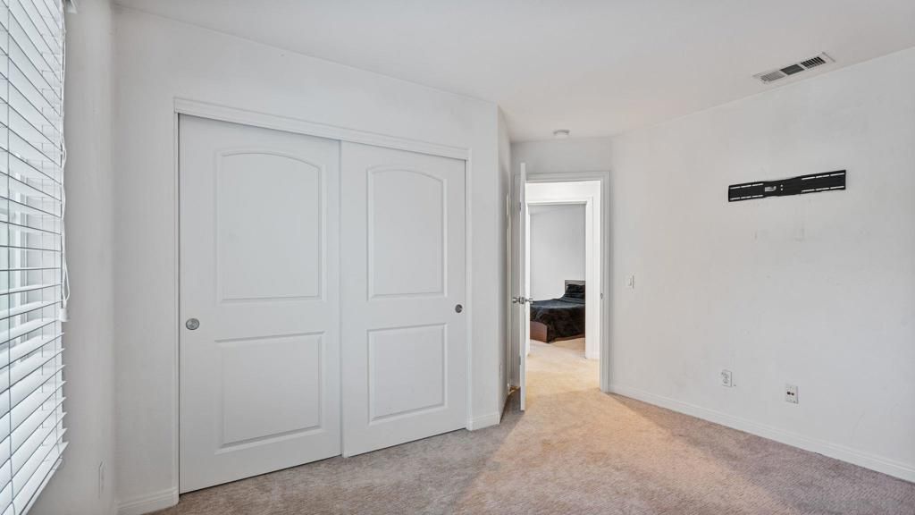 Image 15 of property listing at 1613 Jones St, Chula Vista, CA 91913