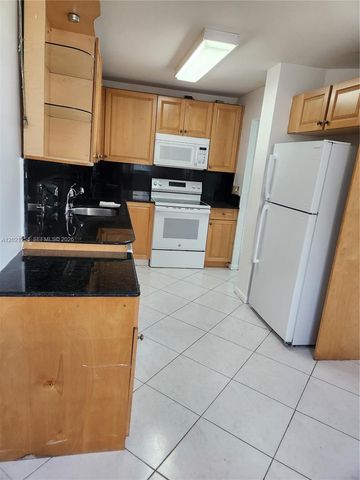 2841 NE 163rd St 815, North Miami Beach, FL 33160