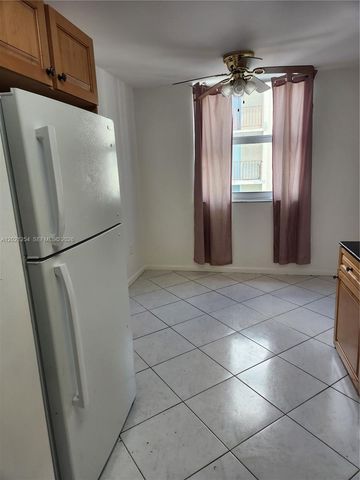 2841 NE 163rd St 815, North Miami Beach, FL 33160