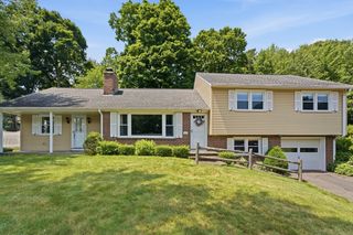 23 Old Orchard Road, West Springfield, MA 01089