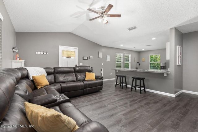 3615 WEAVER Road, Palatka, FL 32177