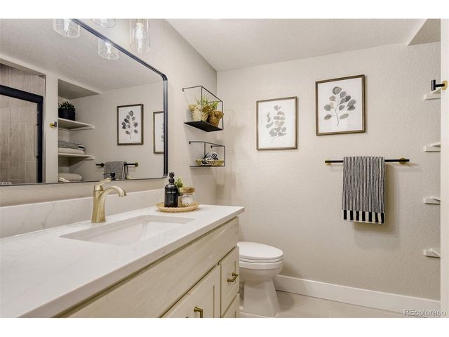 3111 S Holly Pl, Denver, CO 80222