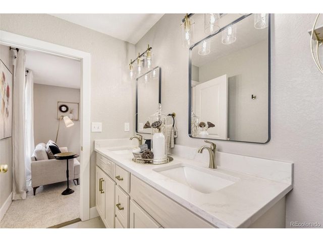 3111 S Holly Pl, Denver, CO 80222