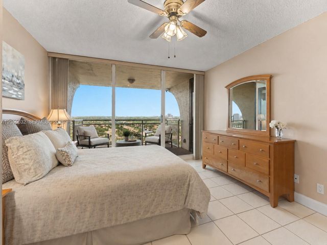 1600 S Ocean Dr 18B, Hollywood, FL 33019
