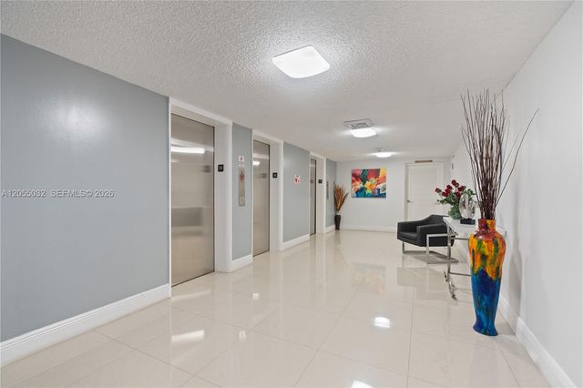 1600 S Ocean Dr 18B, Hollywood, FL 33019