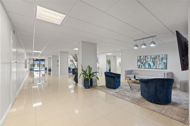 1600 S Ocean Dr 18B, Hollywood, FL 33019