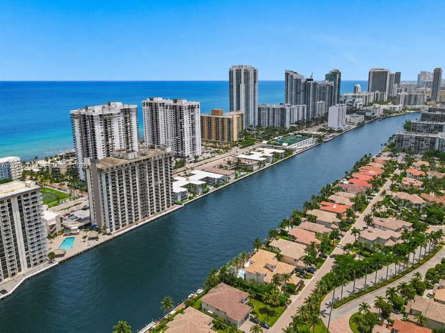 1600 S Ocean Dr 18B, Hollywood, FL 33019