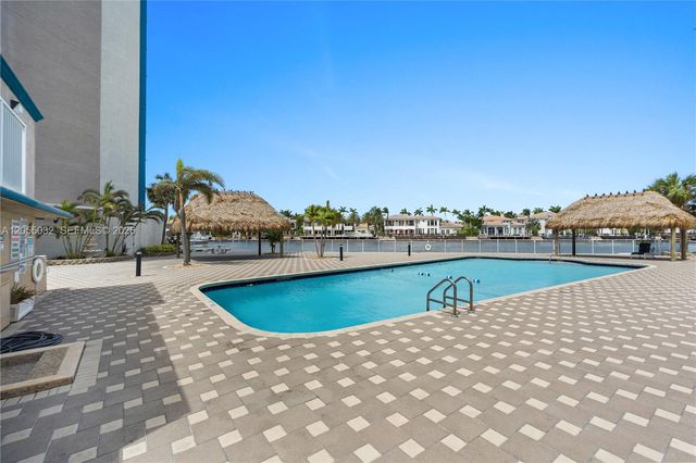 1600 S Ocean Dr 18B, Hollywood, FL 33019