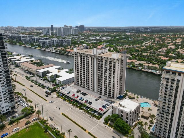 1600 S Ocean Dr 18B, Hollywood, FL 33019