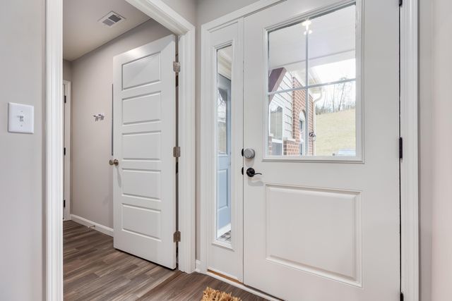 7737 Devonshire Drive, Alexandria, KY 41001