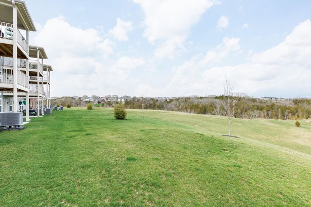 7737 Devonshire Drive, Alexandria, KY 41001