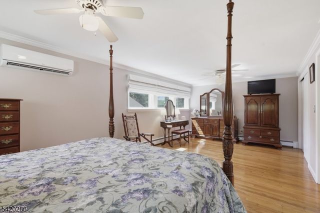 9 Springtown Rd, Readington Twp., NJ 08889