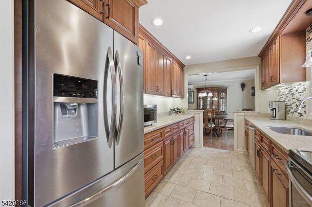 9 Springtown Rd, Readington Twp., NJ 08889