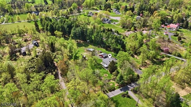 9 Springtown Rd, Readington Twp., NJ 08889