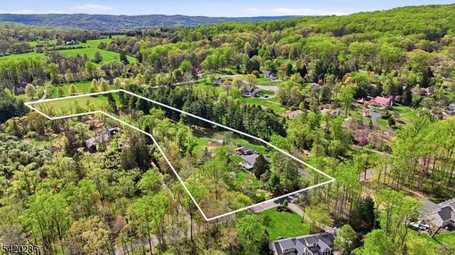 9 Springtown Rd, Readington Twp., NJ 08889