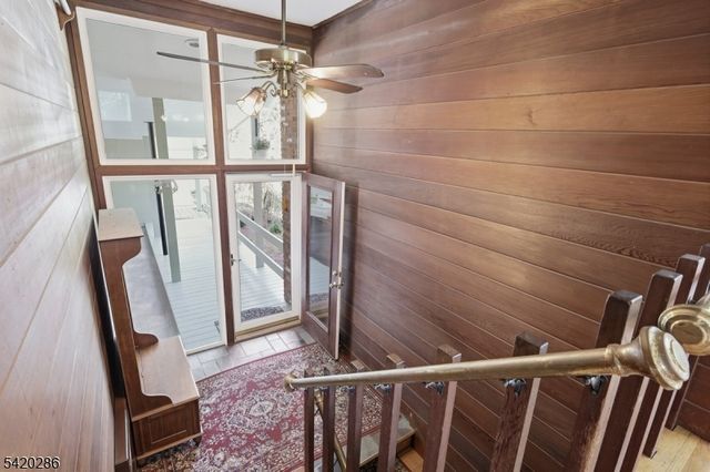 9 Springtown Rd, Readington Twp., NJ 08889