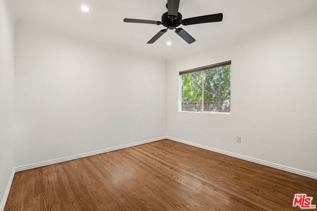 4530 Bakman Avenue, North Hollywood, CA 91602